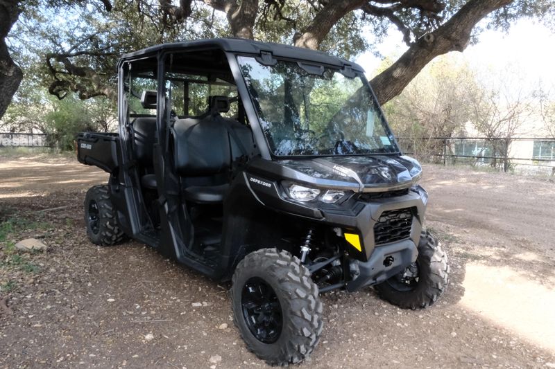 2025 Can-Am DEFENDER MAX DPS HD10 STEALTH BLACKImage 24