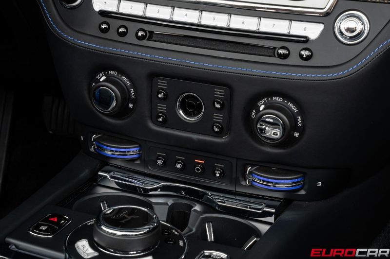 Used 2021 Rolls-Royce Dawn *SIGNATURE PACKAGE * BESPOKE INTERIOR*Image 27