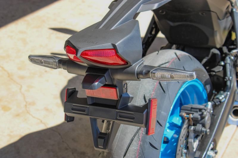 NEW 2026 SUZUKI GSX8R Image 20