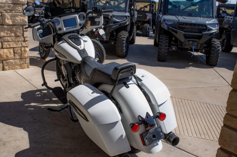 USED 2019 INDIAN MOTORCYCLE CHIEFTAIN DARK HORSE Image 5