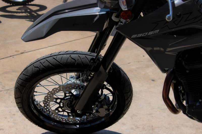 2025 Kawasaki KLX 230SM ABS BATTLE GRAY Image 11