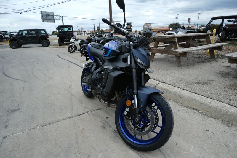 2024 YAMAHA MT09 TEAM BLUE in a TEAM YAMAHA BLUE exterior color. Family PowerSports (877) 886-1997 familypowersports.com 