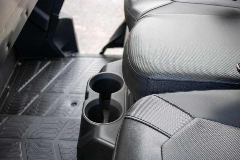 NEW 2026 POLARIS RANGER CREW 1000 PREMIUM Image 17