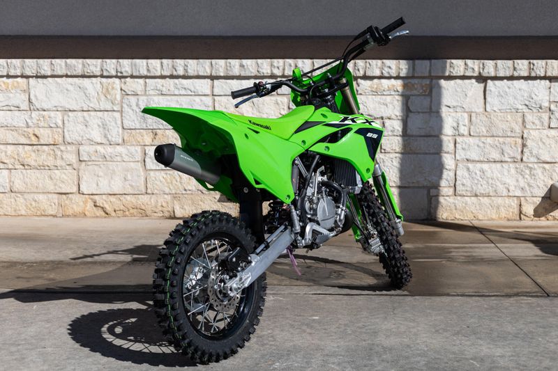 2025 Kawasaki KX85 LIME GREENImage 3