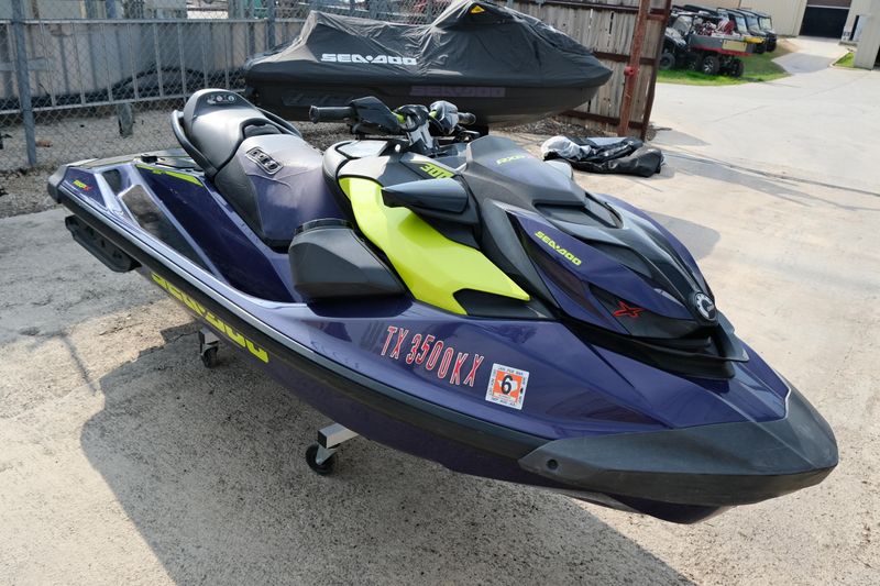 USED 2021 SEADOO PW RXPX 300 W SOUND Image 1