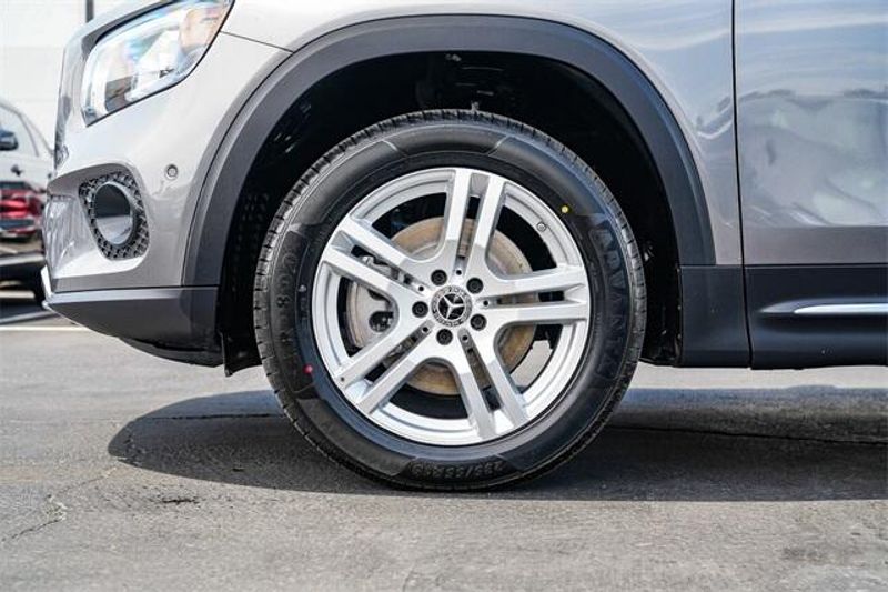 2023 Mercedes-Benz GLB 250Image 11