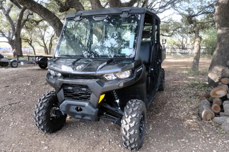 2025 Can-Am DEFENDER MAX DPS HD10 STEALTH BLACKImage 31