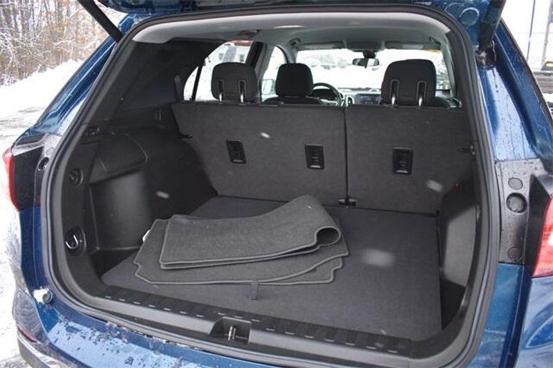 Used 2020 Chevrolet Equinox LTImage 17