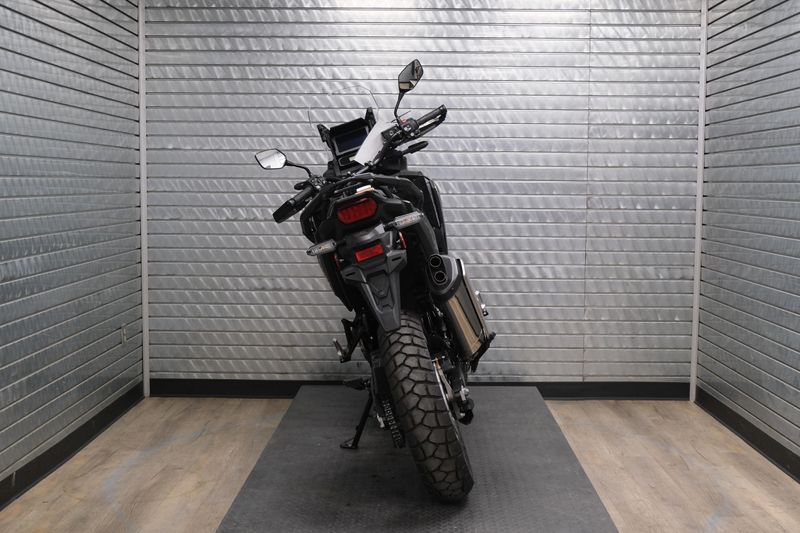NEW 2026 HONDA AFRICA TWIN DCT Image 4