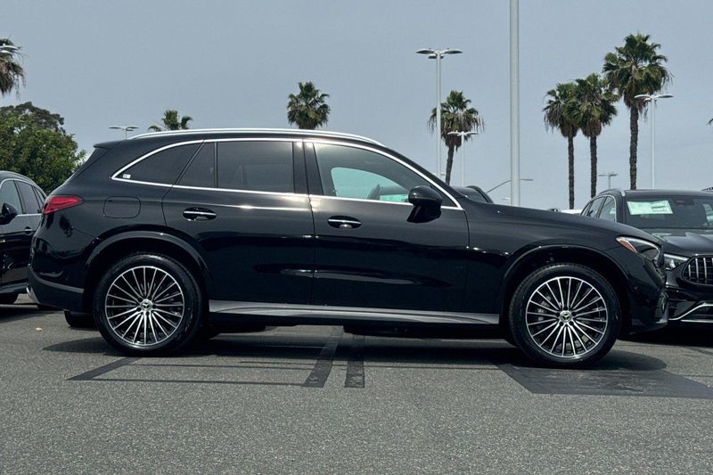 New 2026 Mercedes-Benz GLC-Class GLCGLC 300Image 4
