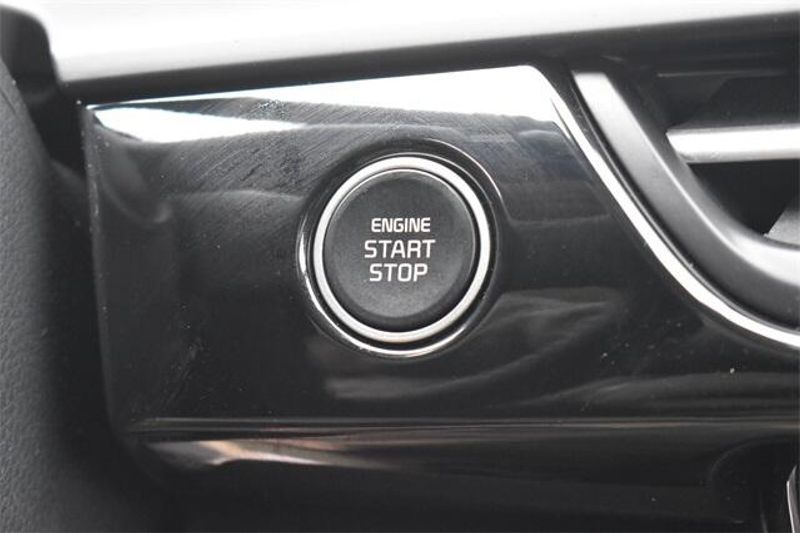 2025 Kia Seltos SImage 24