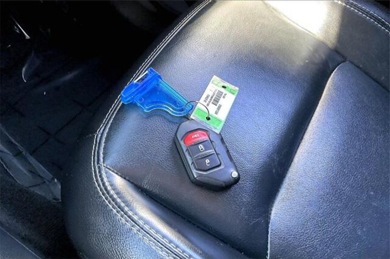 Used 2021 Jeep Wrangler 4xE Unlimited Sahara 4xeImage 11