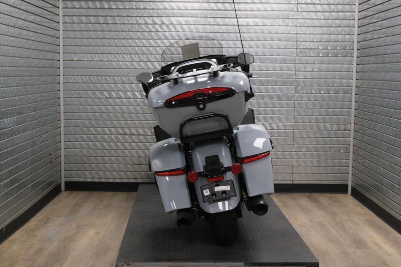 NEW 2025 INDIAN MOTORCYCLE ROADMASTER POWERPLUS DARK HORSE Image 4