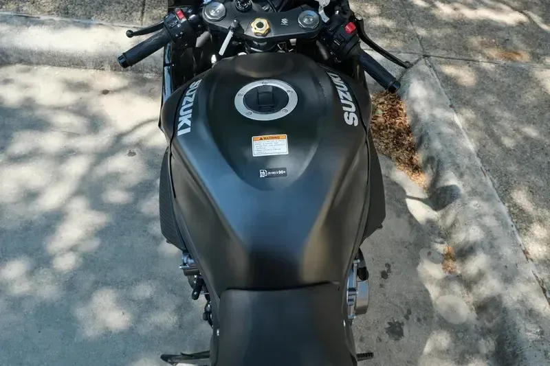 NEW 2026 SUZUKI GSXR600 Image 8