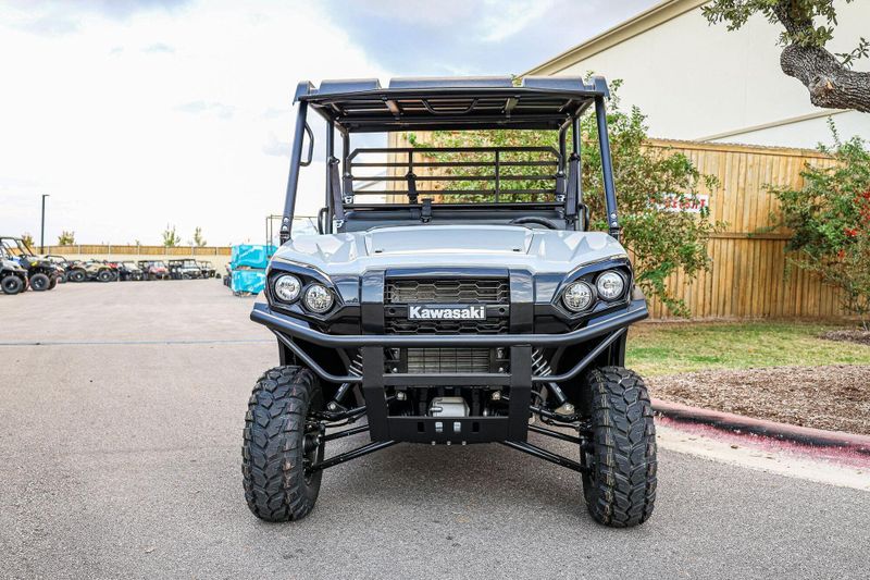 2025 KAWASAKI MULE PROFXT 1000 LE in a ICE GRAY exterior color. Family PowerSports (877) 886-1997 familypowersports.com 