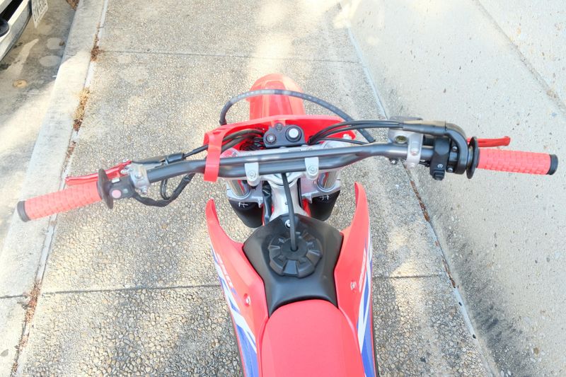 USED 2024 HONDA CRF250F Image 6