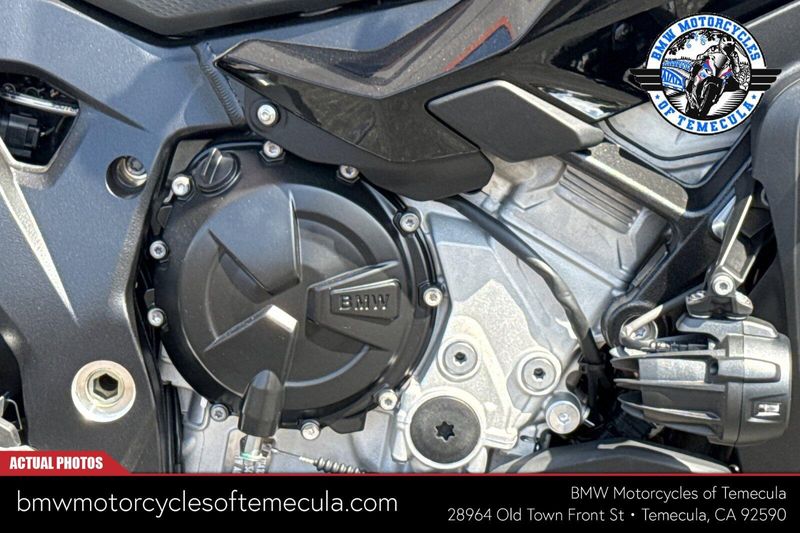 2025 BMW S 1000 XRImage 11