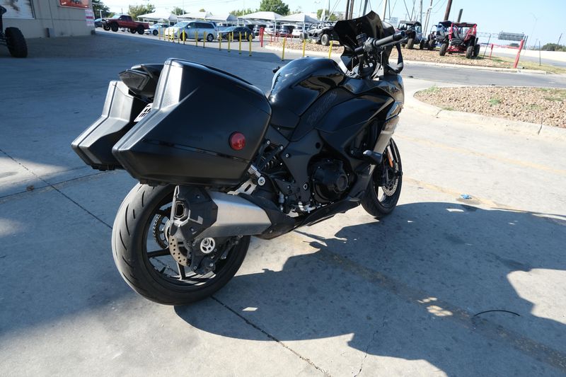 2021 Kawasaki NINJA 1000 SXImage 16