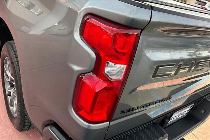 2021 Chevrolet Silverado 1500 RSTImage 28