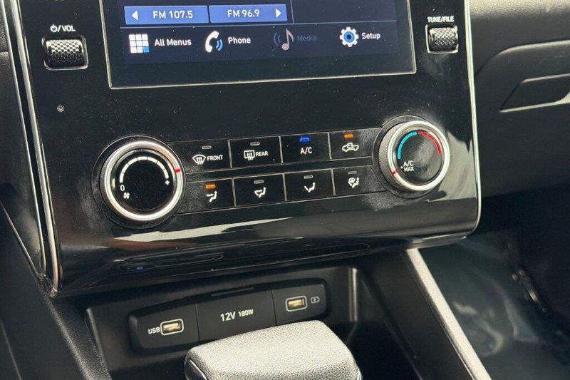 Used 2024 Hyundai Santa Cruz SEImage 18