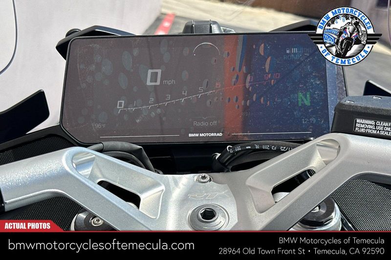 2026 BMW R 1300 RTImage 17