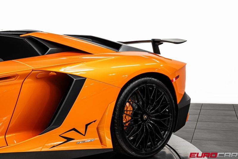Used 2016 Lamborghini Aventador LP750-4 SuperVeloce *HUGE CARBON OPTIONS*Image 22