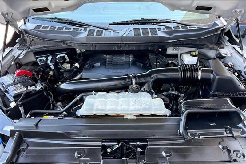 2023 Ford F-150 XLTImage 9