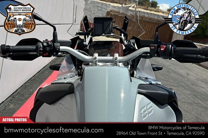 2024 BMW R 1250 GS AdventureImage 15