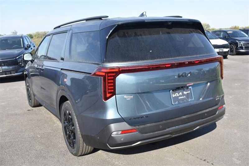 New 2026 Kia Carnival Hybrid SX PrestigeImage 5