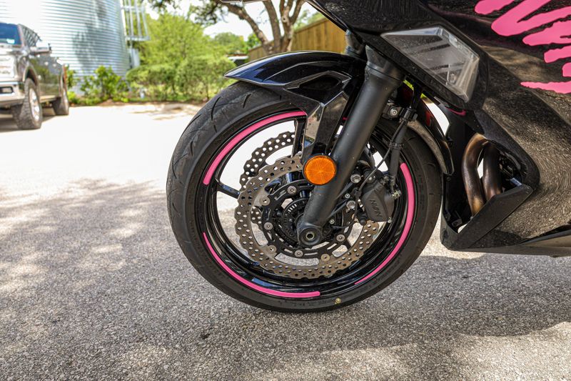 USED 2025 KAWASAKI NINJA 650 Image 24