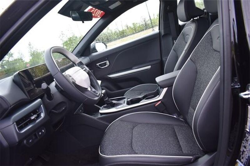 2025 Kia K4 GT-LineImage 21