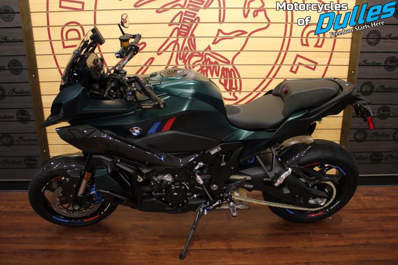 New 2026 BMW M1000XR Image 5