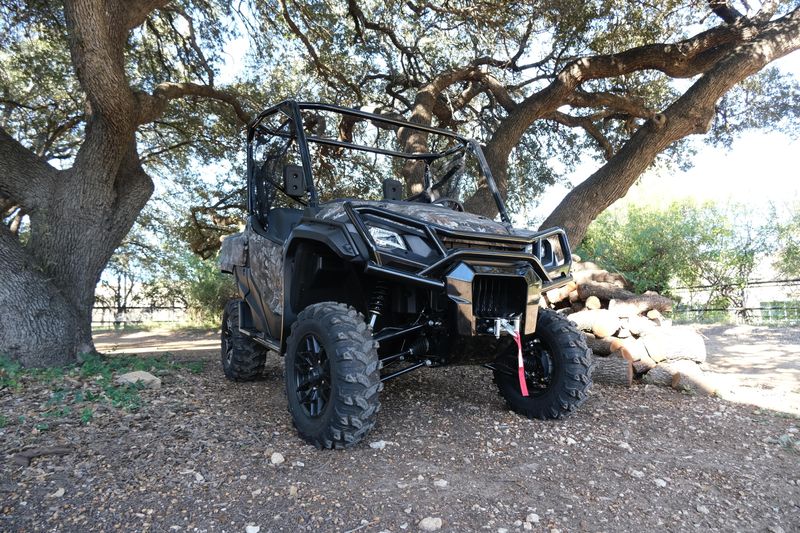 2025 Honda PIONEER 1000 FOREST TRUETIMBER ATERA CAMOImage 19