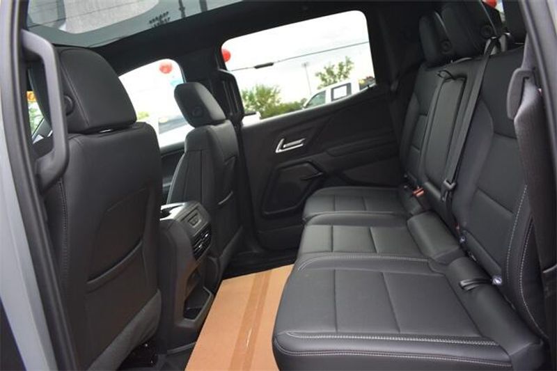 New 2026 Chevrolet Silverado EV LTImage 21