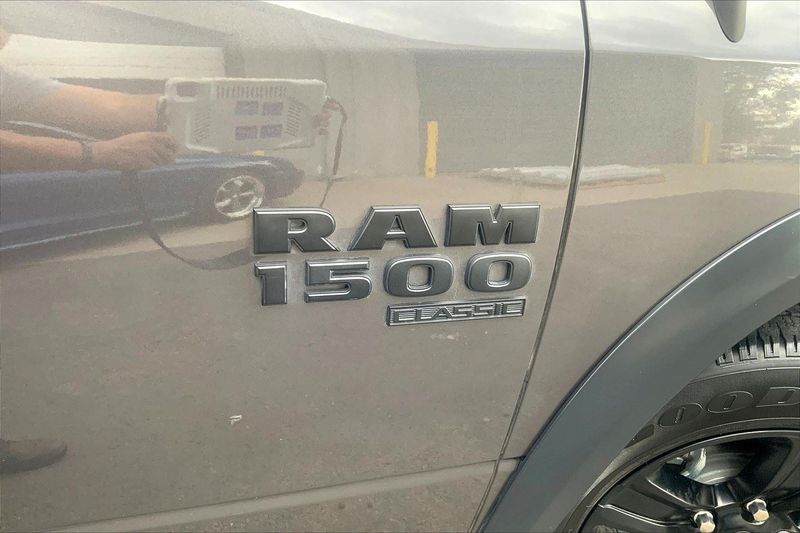 2021 Ram 1500 Classic Warlock photo 8