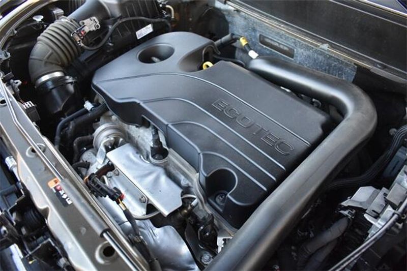 Used 2024 Chevrolet Equinox LTImage 36