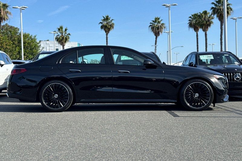Used 2026 Mercedes-Benz E-Class E 350Image 3