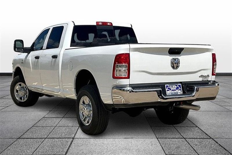 2024 RAM 2500 Tradesman Crew Cab 4x4 6