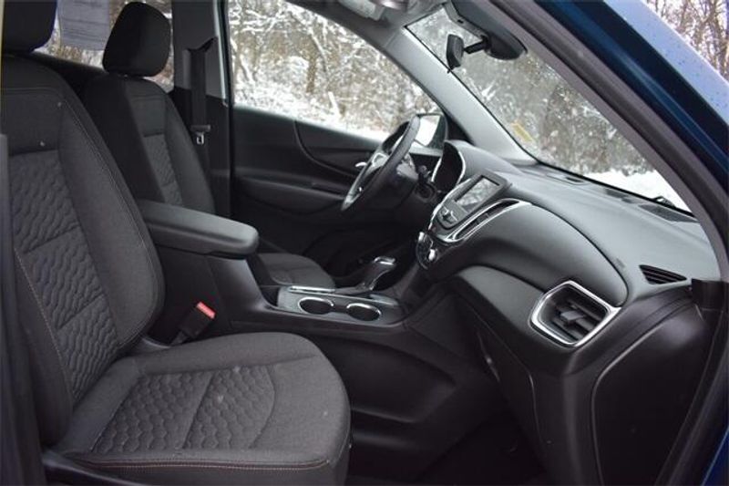 Used 2020 Chevrolet Equinox LTImage 13