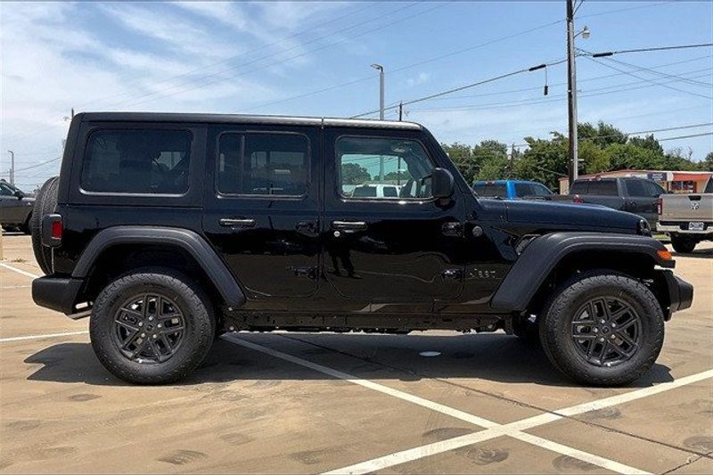 2024 Jeep Wrangler 4-door Sport SImage 16