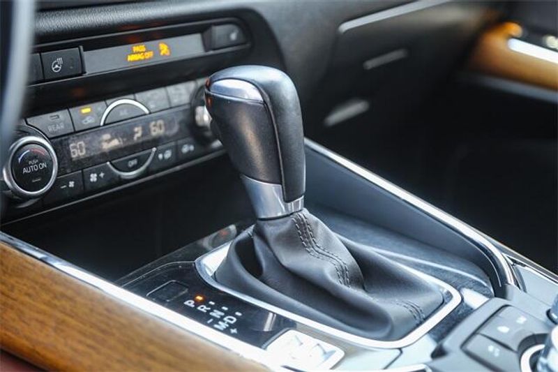 2018 Mazda CX-9 SignatureImage 23