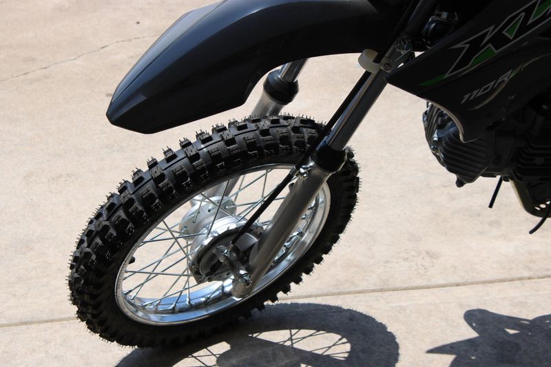 2025 Kawasaki KLX110R L BATTLE GRAY Image 16