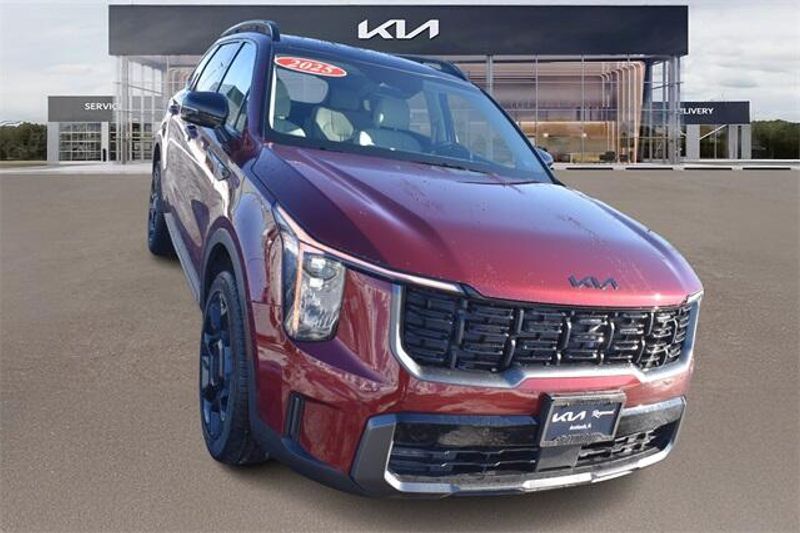 New 2025 Kia Sorento X-Line EXImage 9