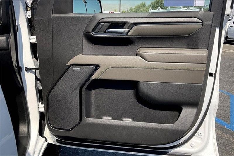 2022 Chevrolet Silverado 1500 ZR2Image 23