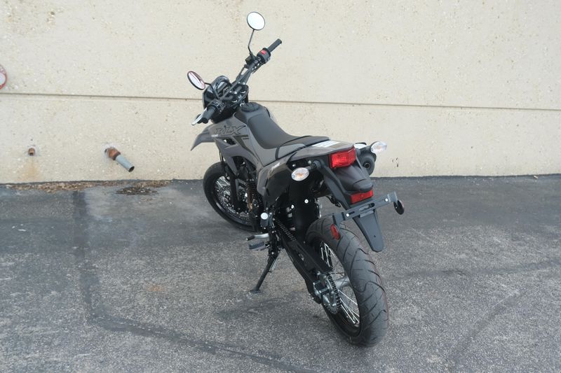 2025 Kawasaki KLX230SM ABS BATTLE GRAY Image 6