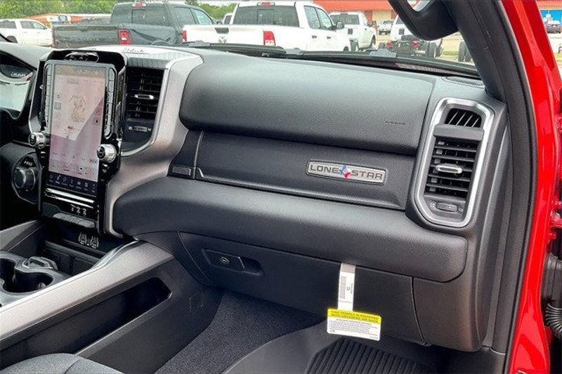 2025 RAM 1500 Lone Star Crew Cab 4x4 5