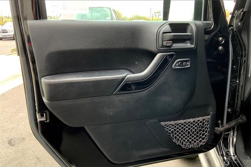 Used 2017 Jeep Wrangler JK Unlimited SaharaImage 22
