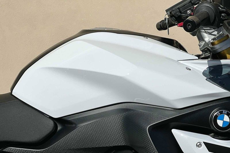 2023 BMW R 1250 RS  Image 8