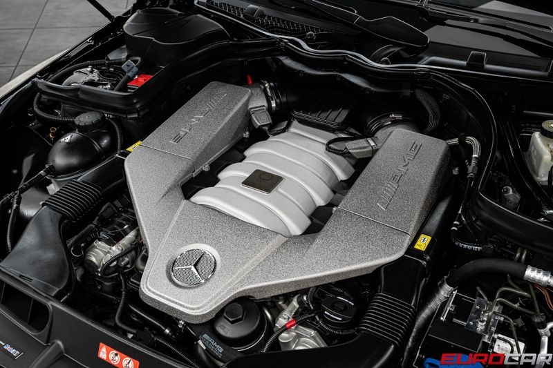 2012 Mercedes-Benz C-Class C 63 AMG *CARBON INTERIOR TRIM * SUNROOF*Image 9