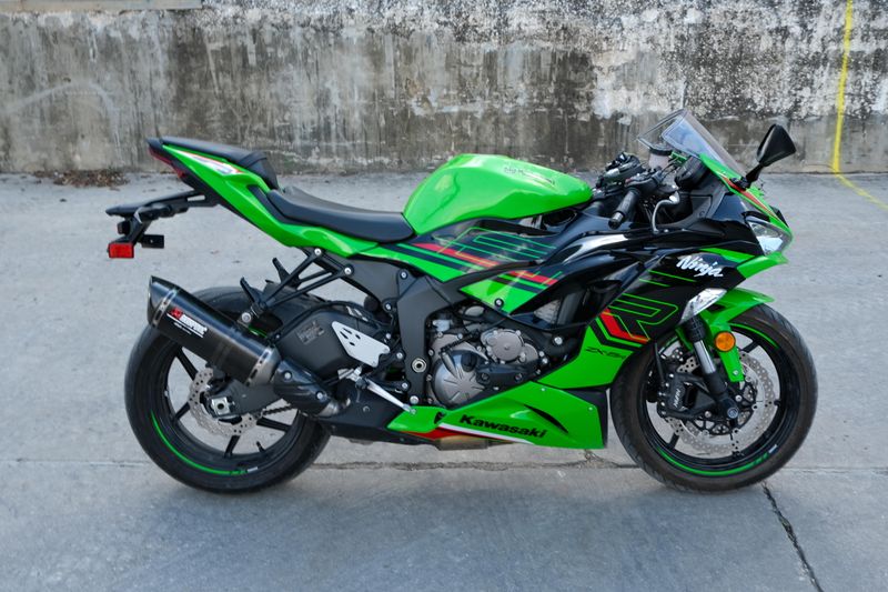 2023 Kawasaki NINJA ZX6R GREEN Image 2